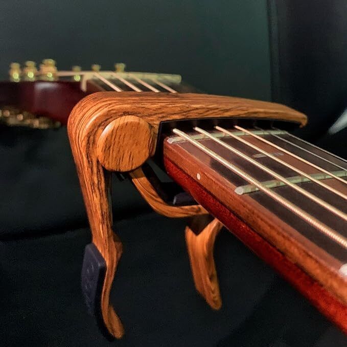 Capo Quick Change Guitar Capo Wooden With 5 Guitar Picks